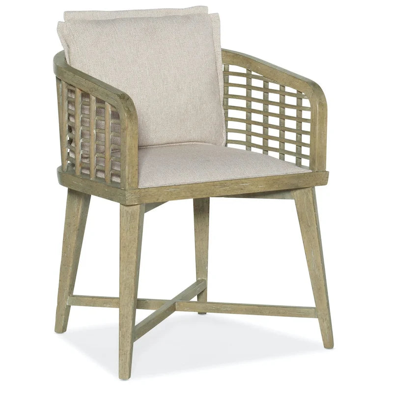 Poltrona a botte in rattan intrecciato da 26 pollici di larghezza, stile costiero informale, con motivo a quadri