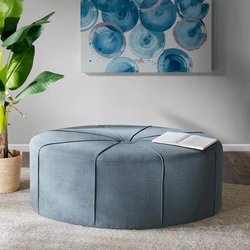 Duża owalna pikowana otomana tapicerowana