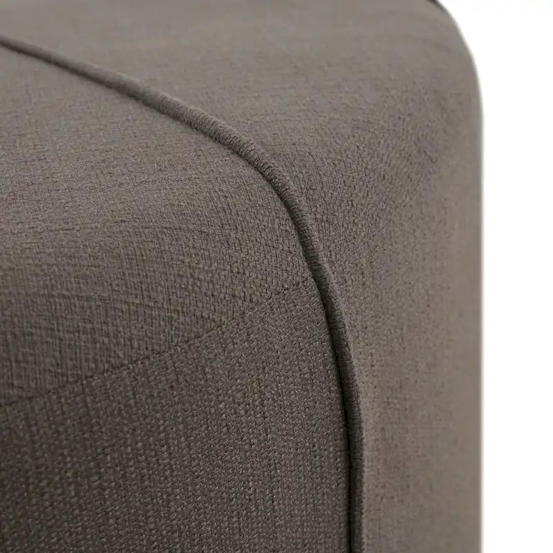 Pouf ovale oversize imbottito e trapuntato