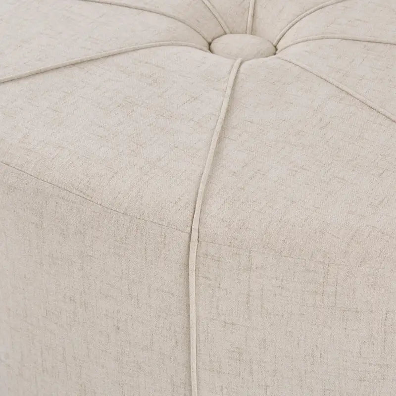 Pouf ovale oversize imbottito e trapuntato