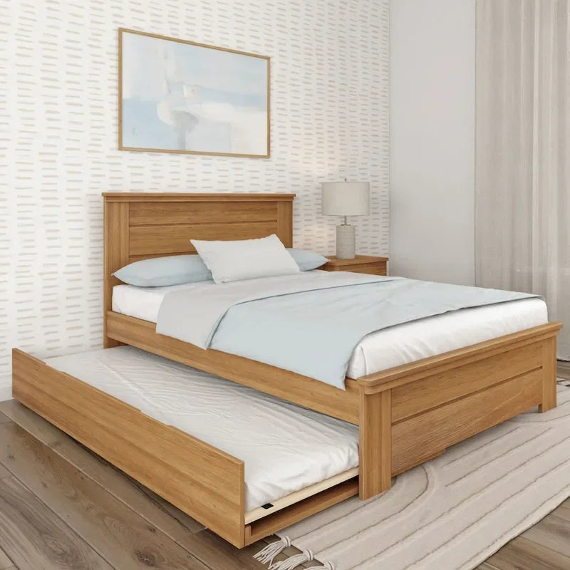 Letto matrimoniale stile rustico con testiera a pannelli e letto estraibile