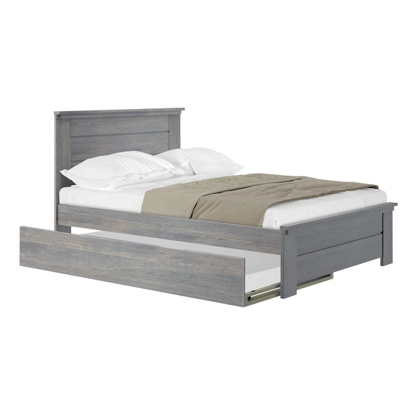 Letto matrimoniale stile rustico con testiera a pannelli e letto estraibile
